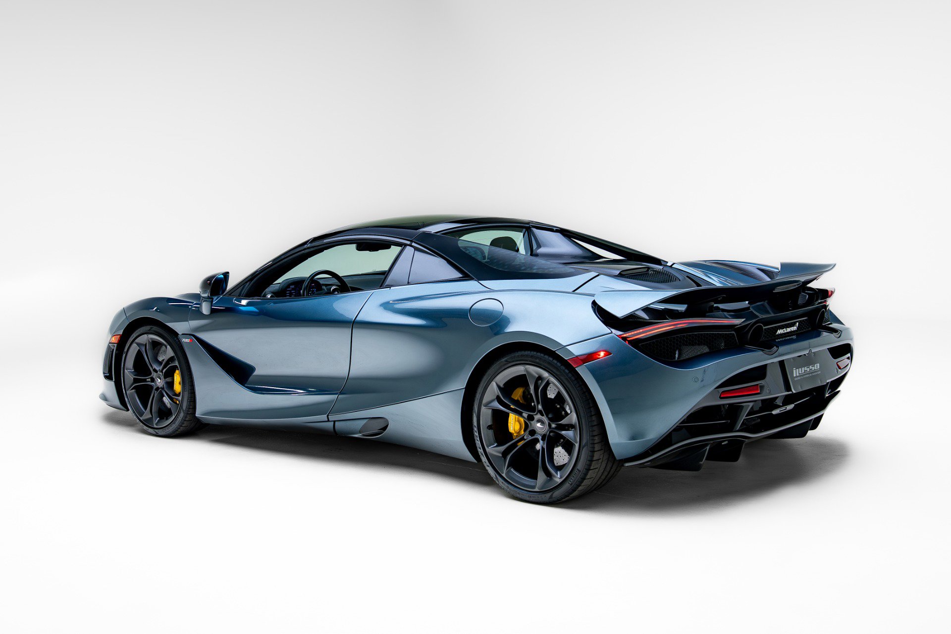 Used 2020 McLaren 720S Luxury photo 30