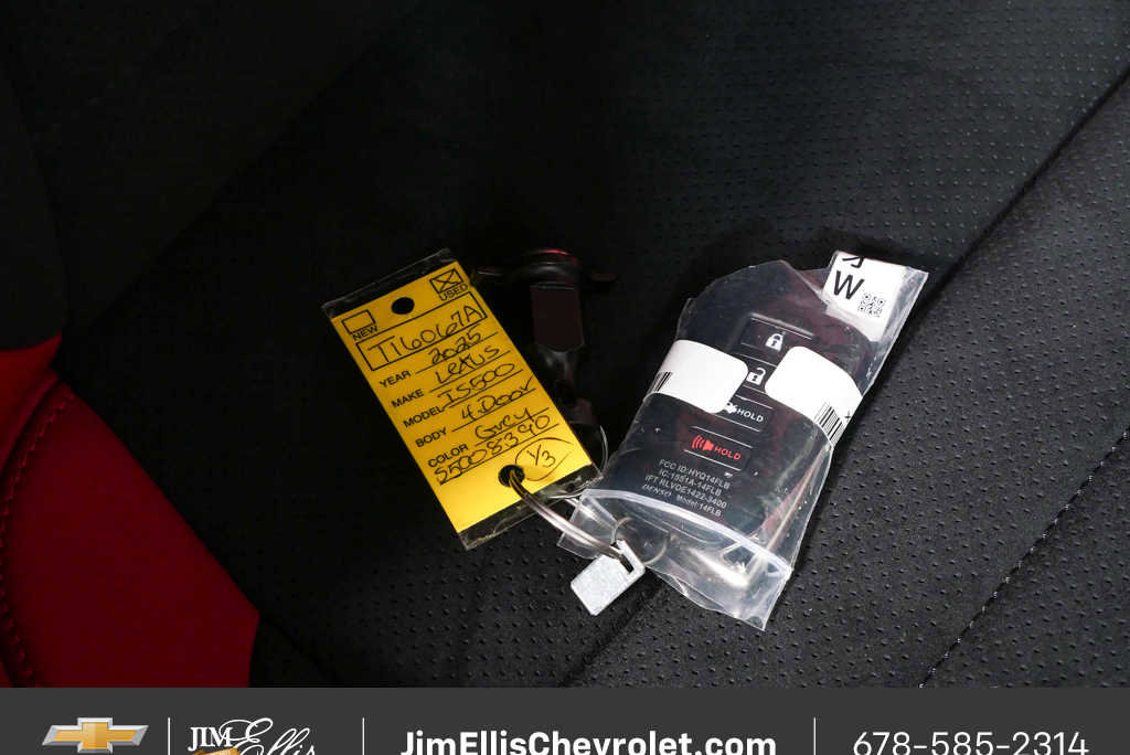 2025 Lexus IS 500 w/ F-Sport Performance