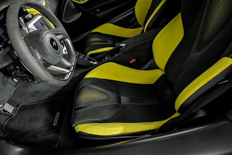 Used 2024 McLaren 750S Spider photo 24