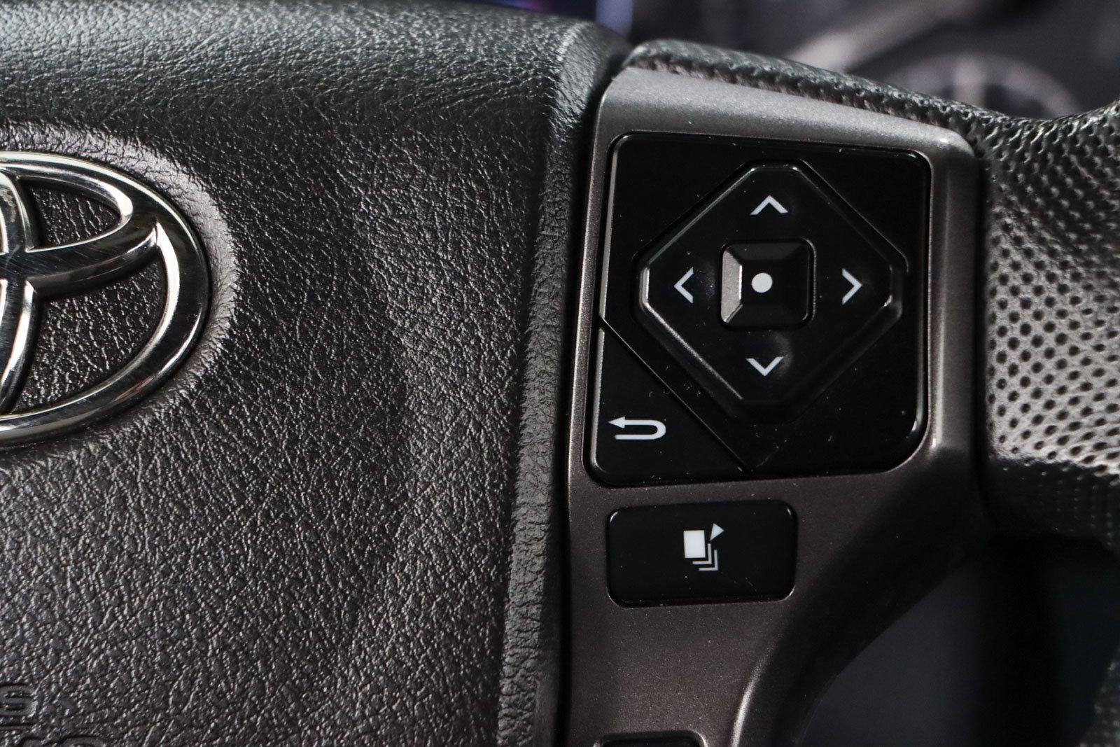 2023 Toyota Tacoma TRD Off-Road