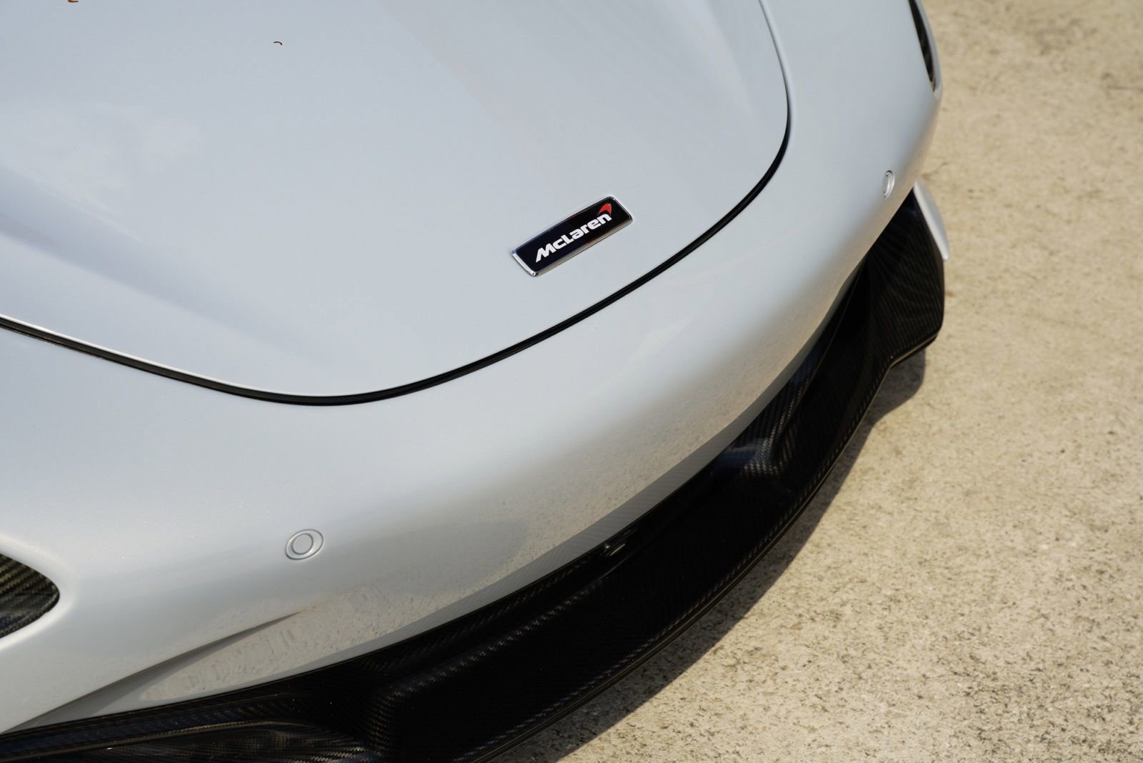 Used 2018 McLaren 720S photo 9