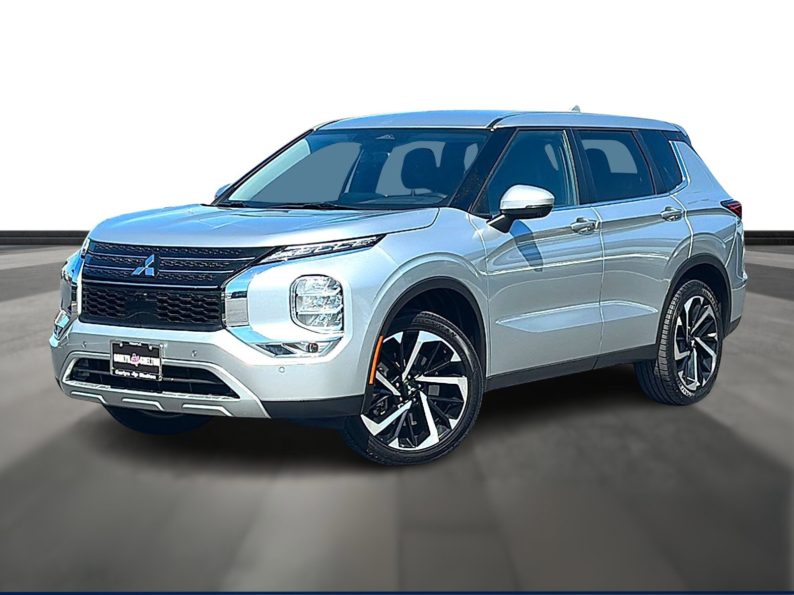 Used 2024 Mitsubishi Outlander SE