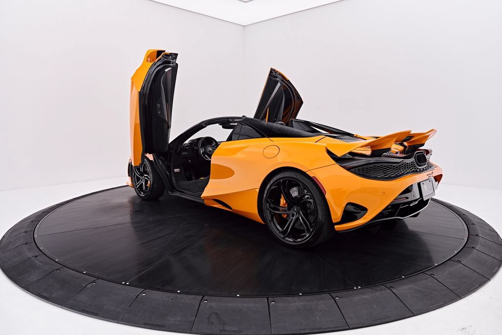 Used 2025 McLaren 750S Spider photo 28