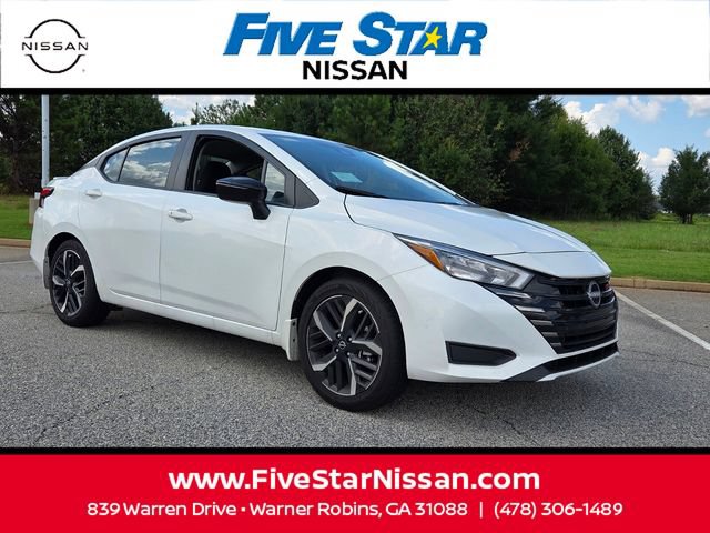 Used 2025 Nissan Versa SR w/ Trunk Package
