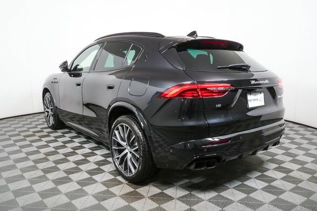 2026 Maserati Grecale Modena