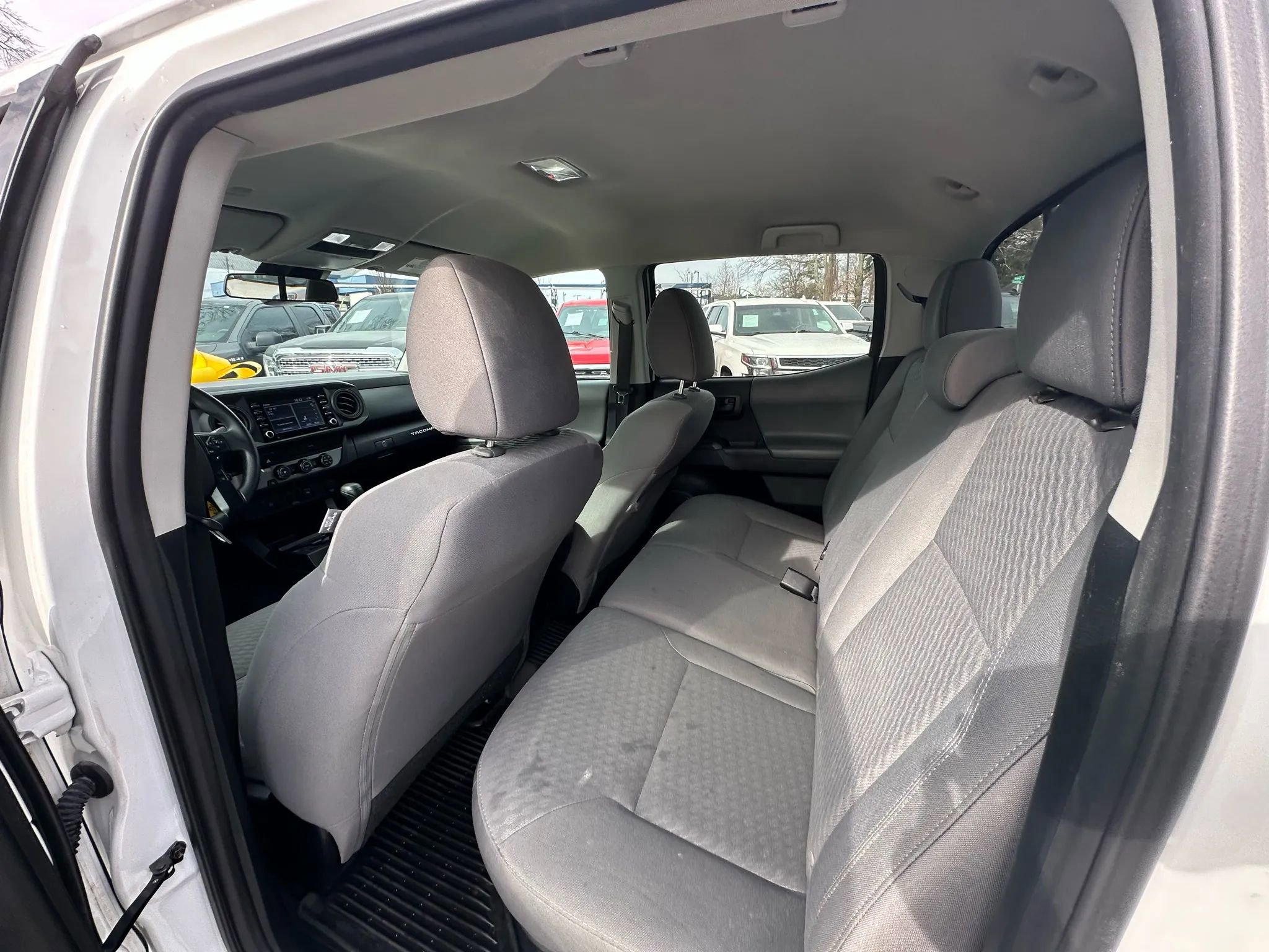 2022 Toyota Tacoma SR