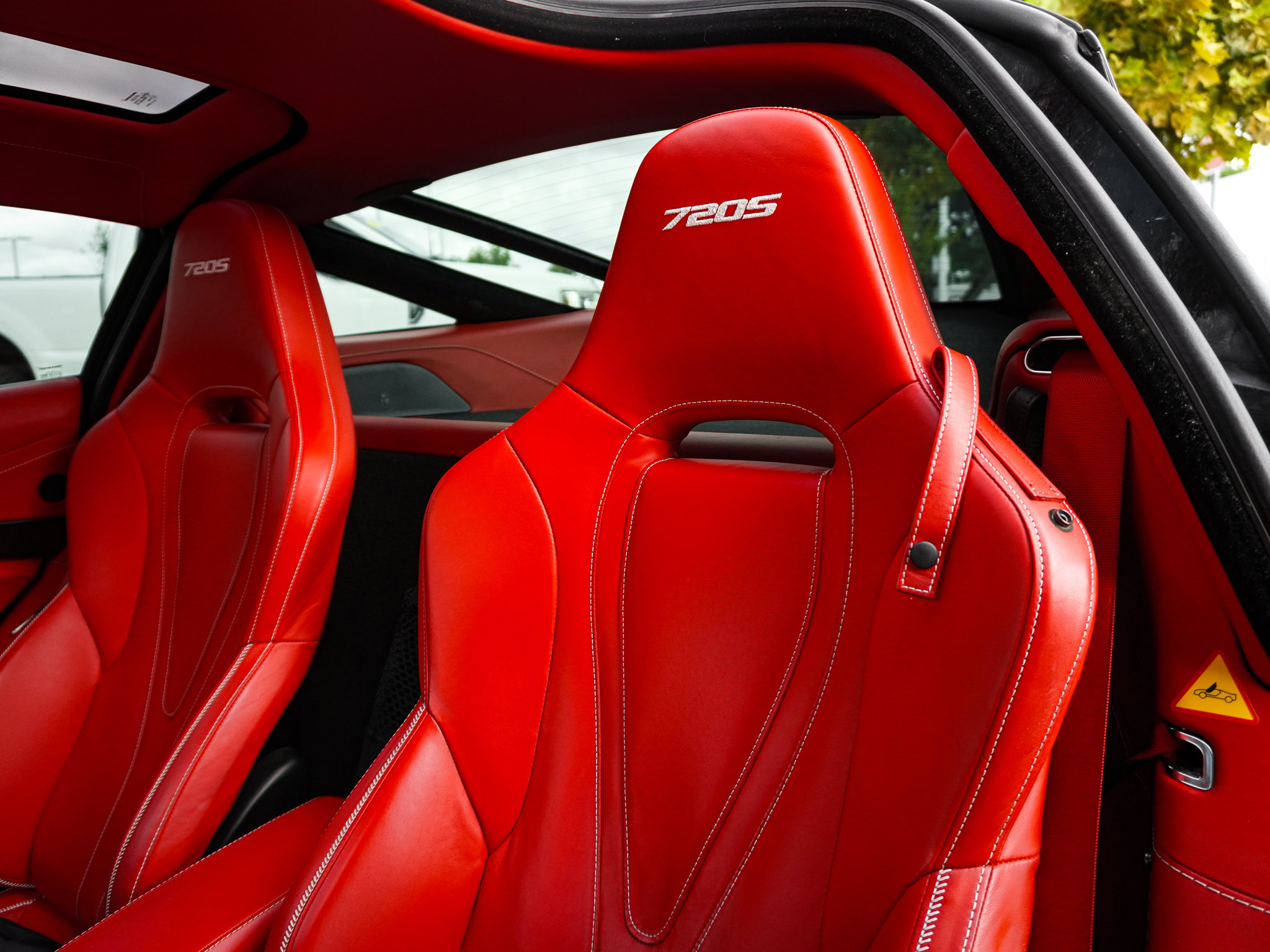 Used 2019 McLaren 720S photo 19
