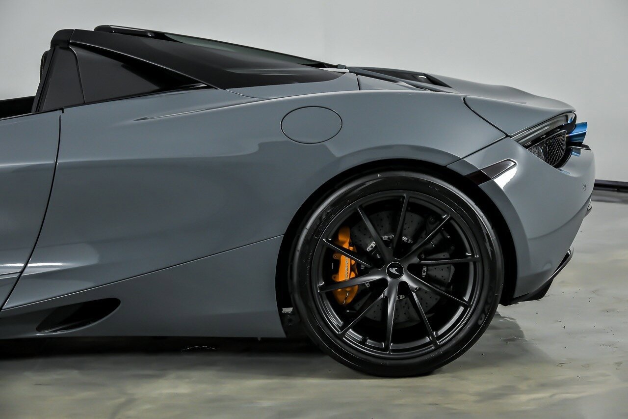 Used 2023 McLaren 720S Spider photo 10