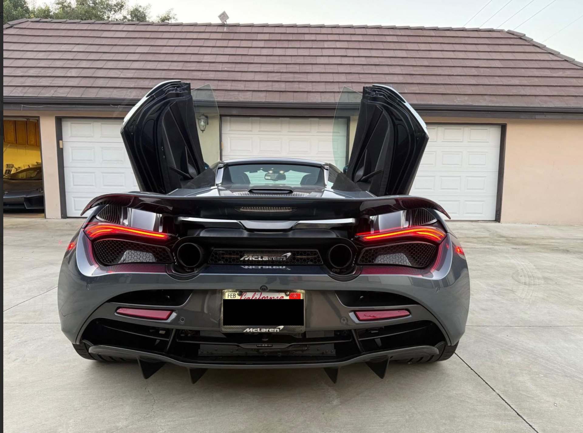 Used 2020 McLaren 720S Luxury photo 8