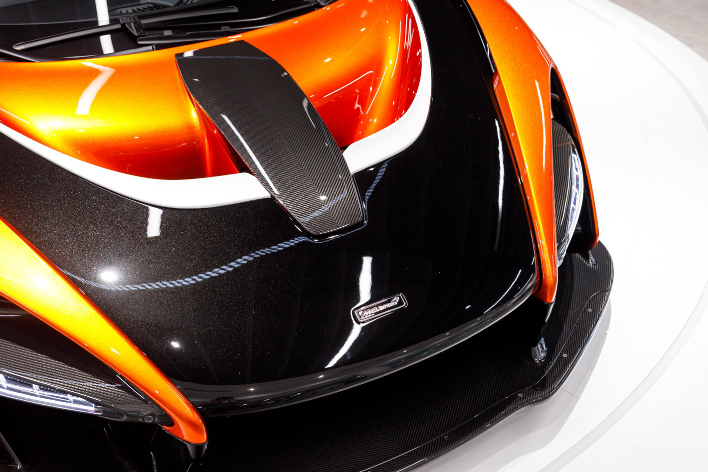 Used 2019 McLaren Senna photo 15