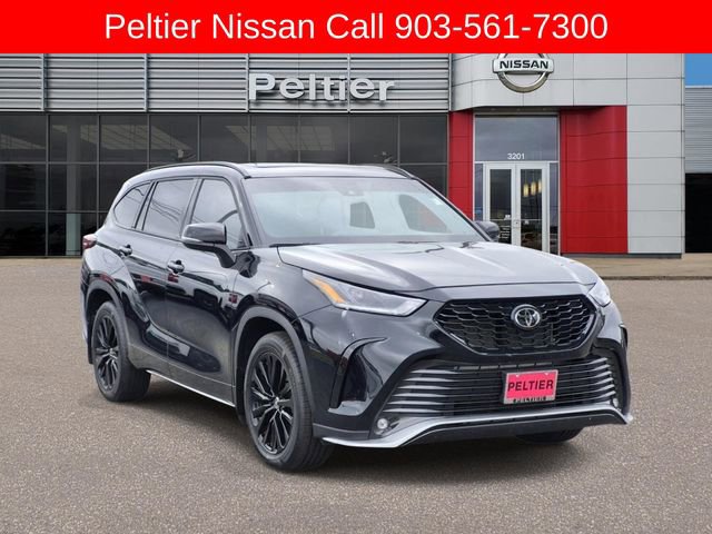 Used 2024 Toyota Highlander XSE