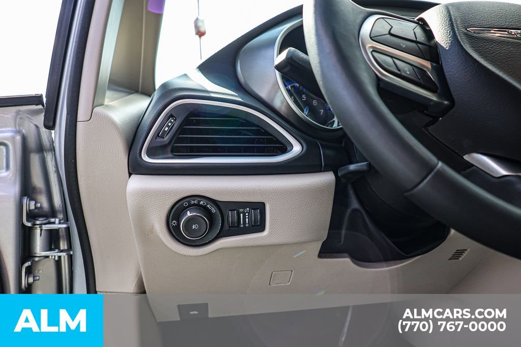 2024 Chrysler Pacifica Touring-L