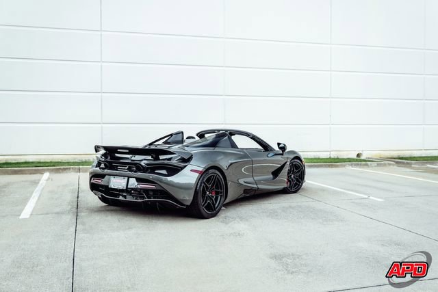 Used 2020 McLaren 720S Performance photo 22
