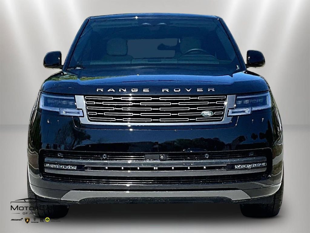 2025 Land Rover Range Rover SE
