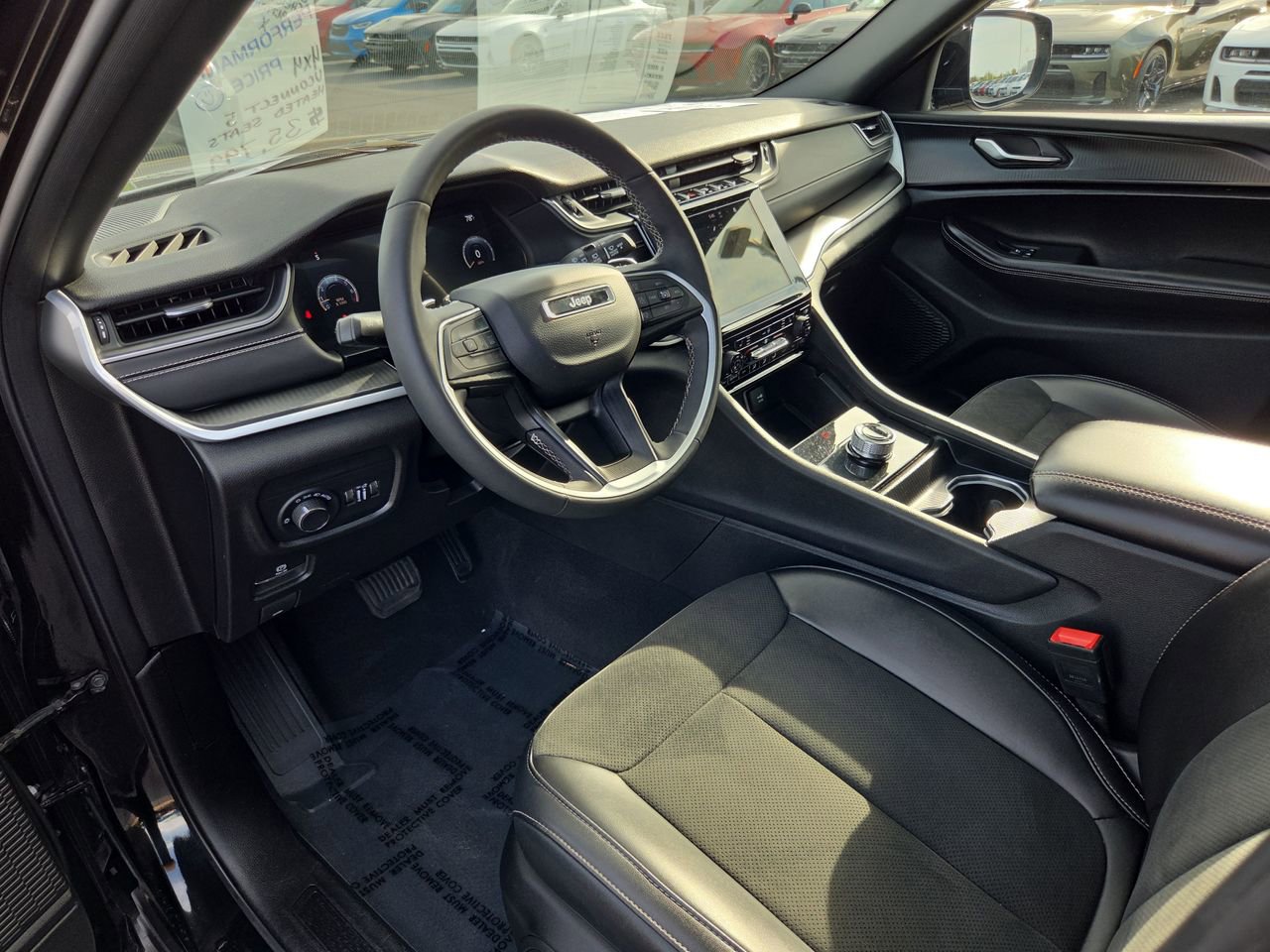 2024 Jeep Grand Cherokee Altitude