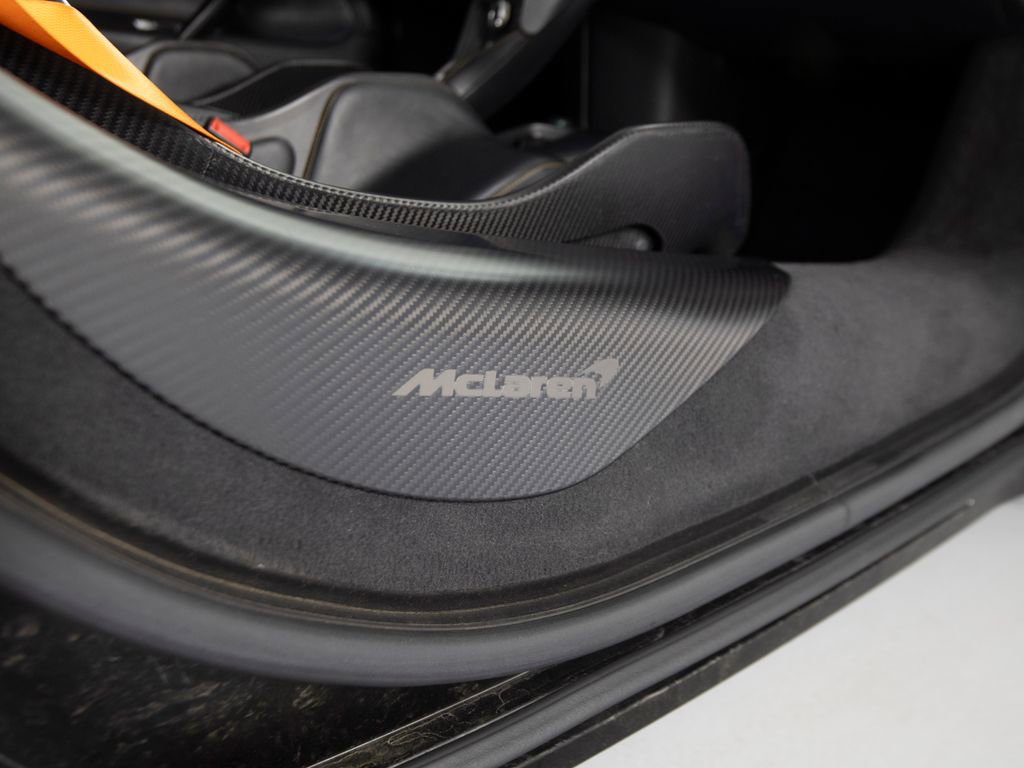 Used 2021 McLaren 765LT photo 34