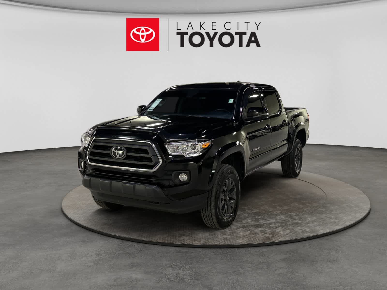 Used 2023 Toyota Tacoma SR5 w/ Technology Package