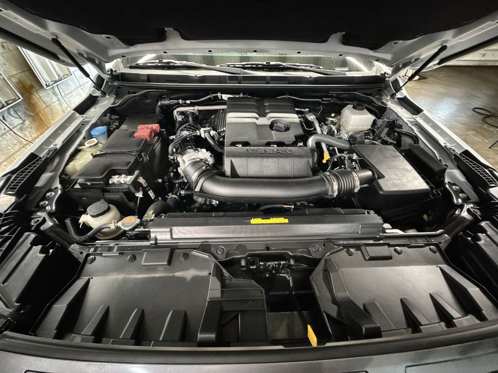 2025 Nissan Frontier SV