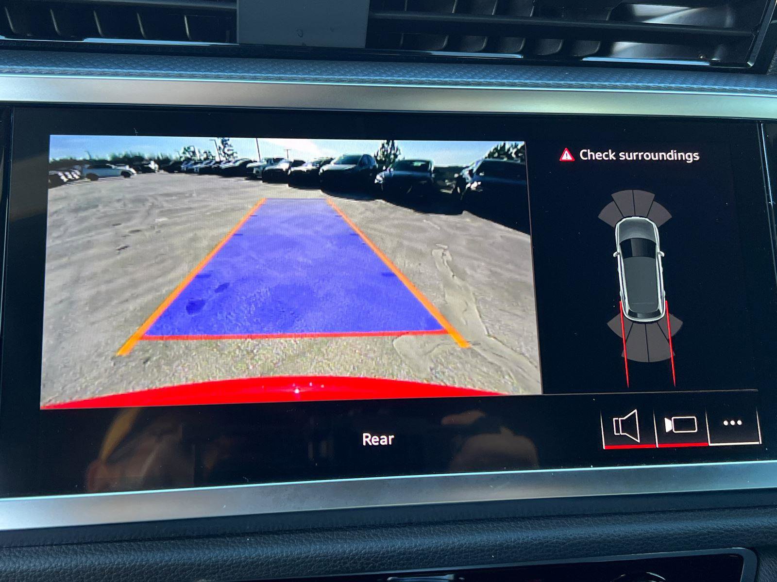 2025 Audi Q3 2.0T Premium