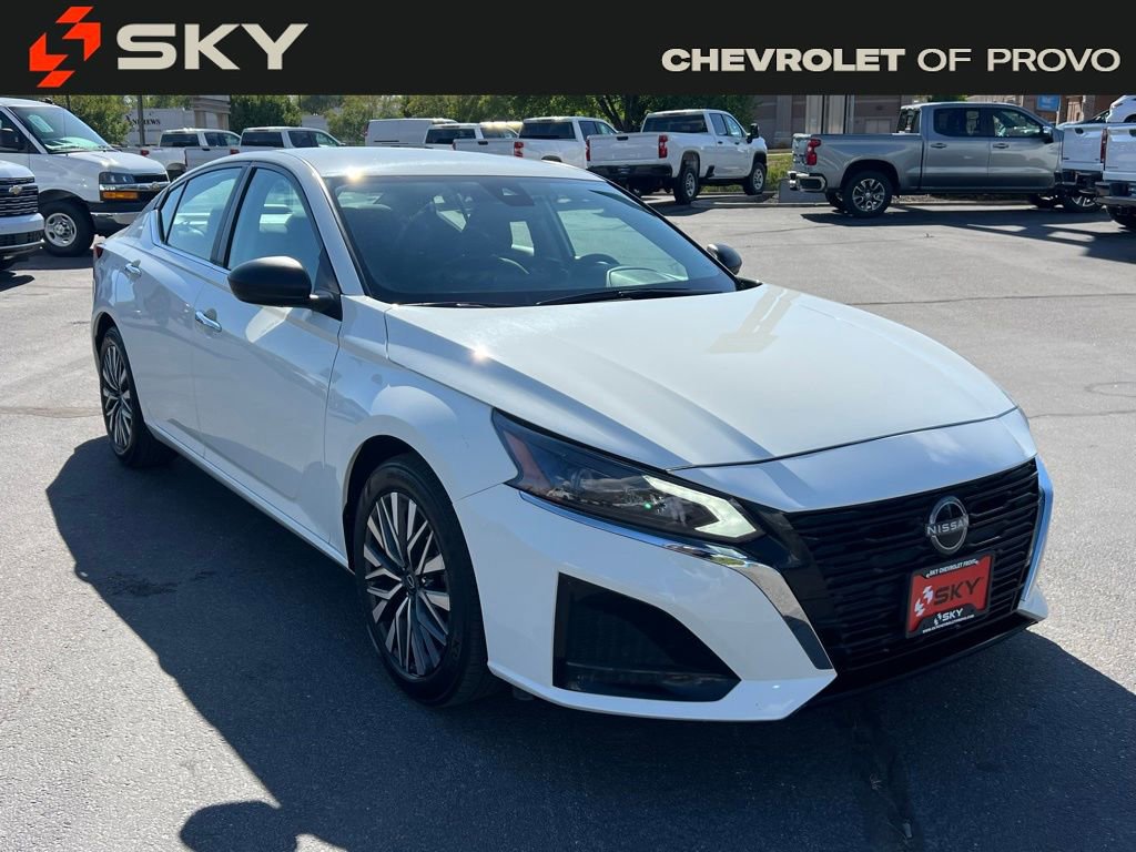 2025 Nissan Altima 2.5 SV