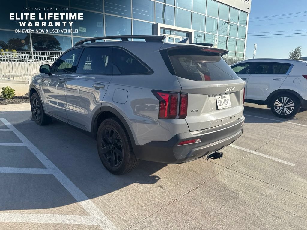 Used 2022 Kia Sorento S w/ Panoramic Sunroof Package