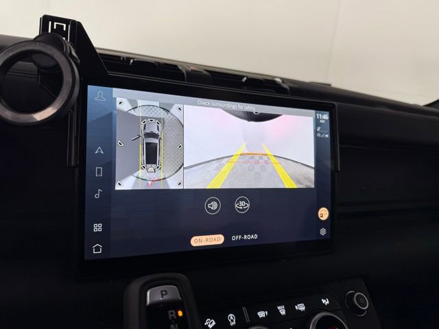 2025 Land Rover Defender 130 X-Dynamic SE