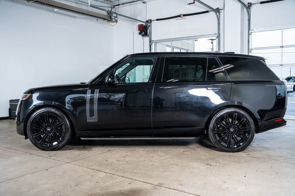 2024 Land Rover Range Rover Long Wheelbase Autobiography