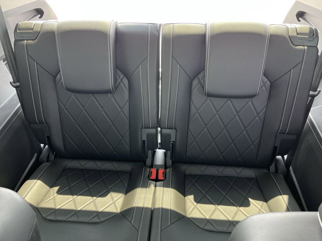 2024 Volkswagen Atlas SEL Premium R-Line