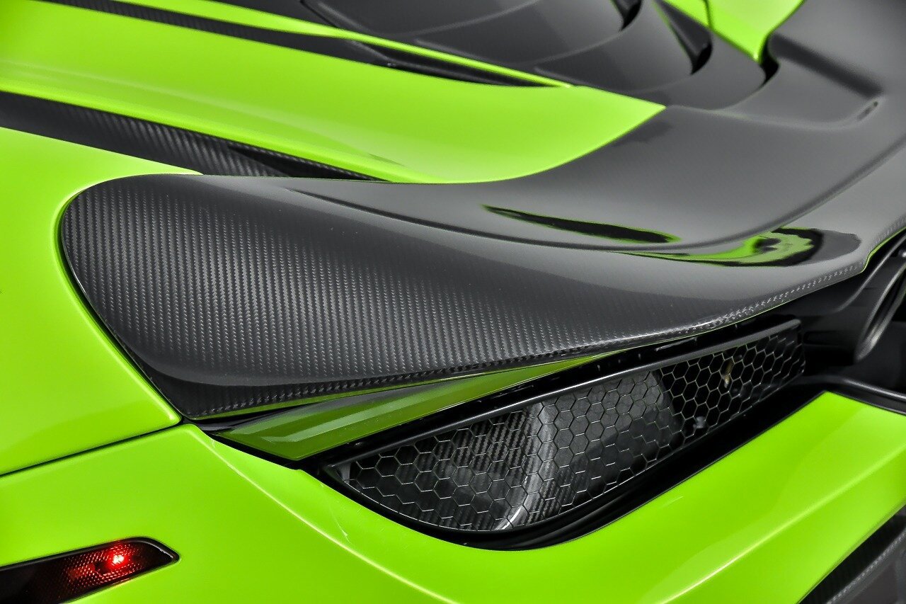 Used 2019 McLaren 720S photo 14