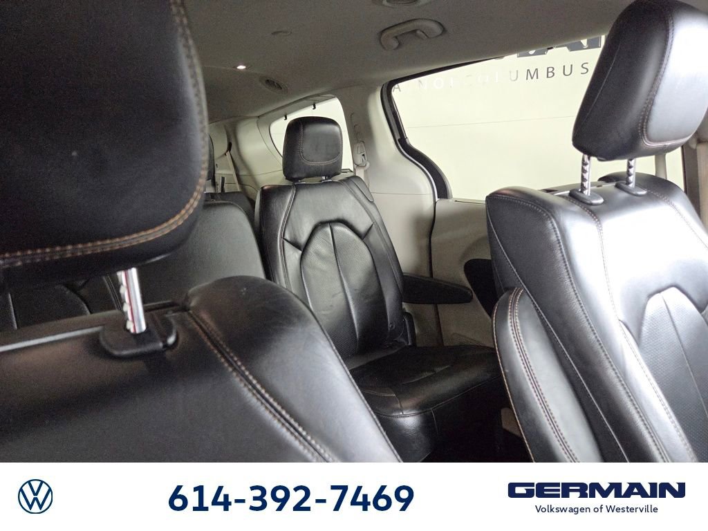 2017 Chrysler Pacifica Touring-L Plus