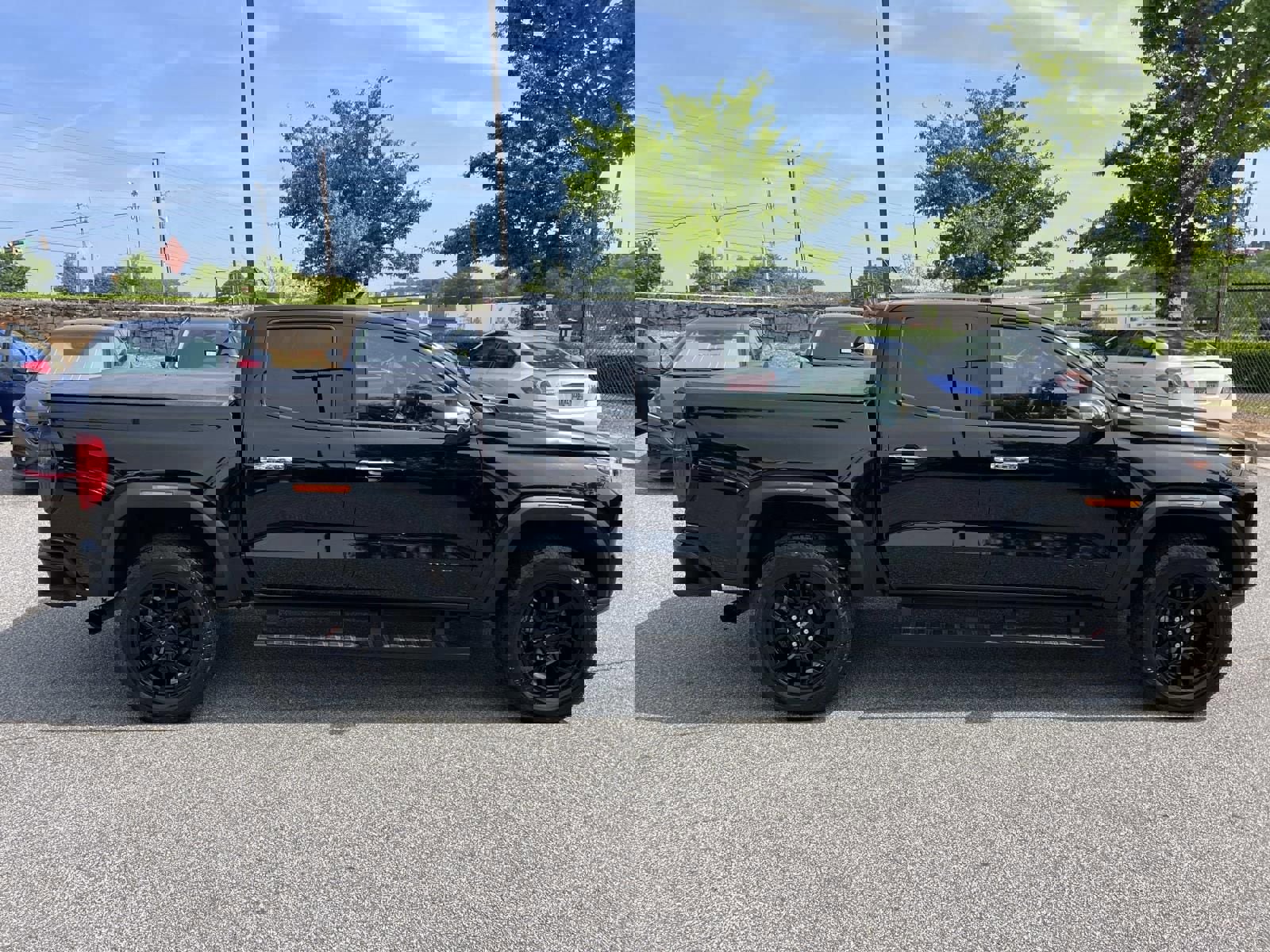 2024 GMC Canyon Denali