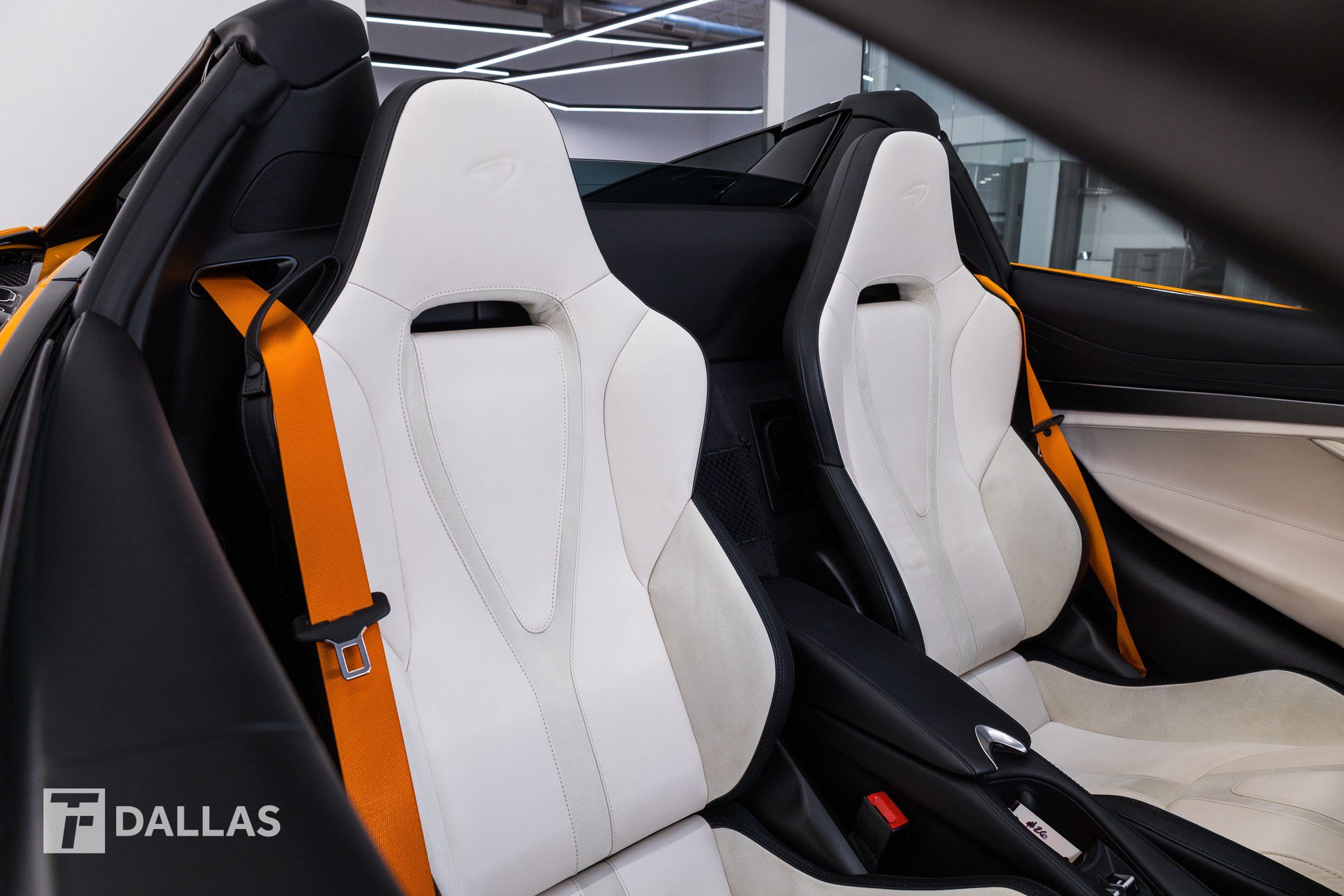 Used 2024 McLaren 750S Spider photo 32