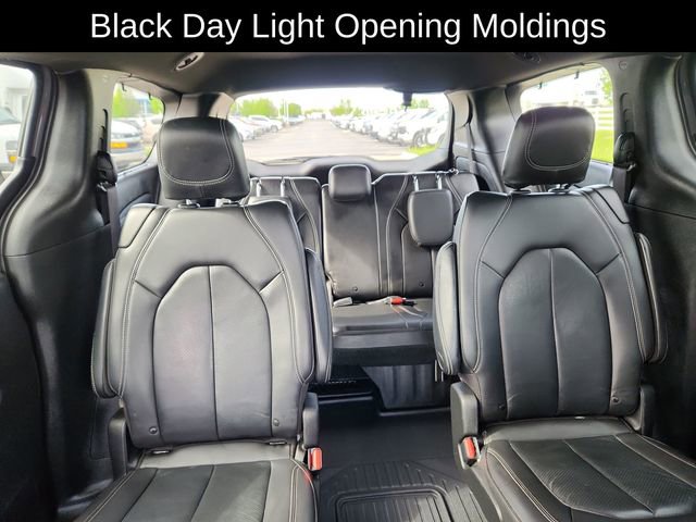 2021 Chrysler Pacifica Touring-L