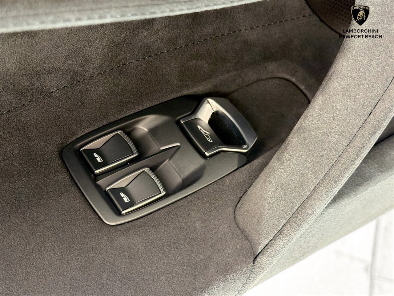 Used 2024 McLaren 750S photo 69