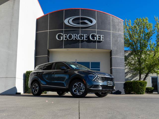 Certified 2025 Kia Sportage LX