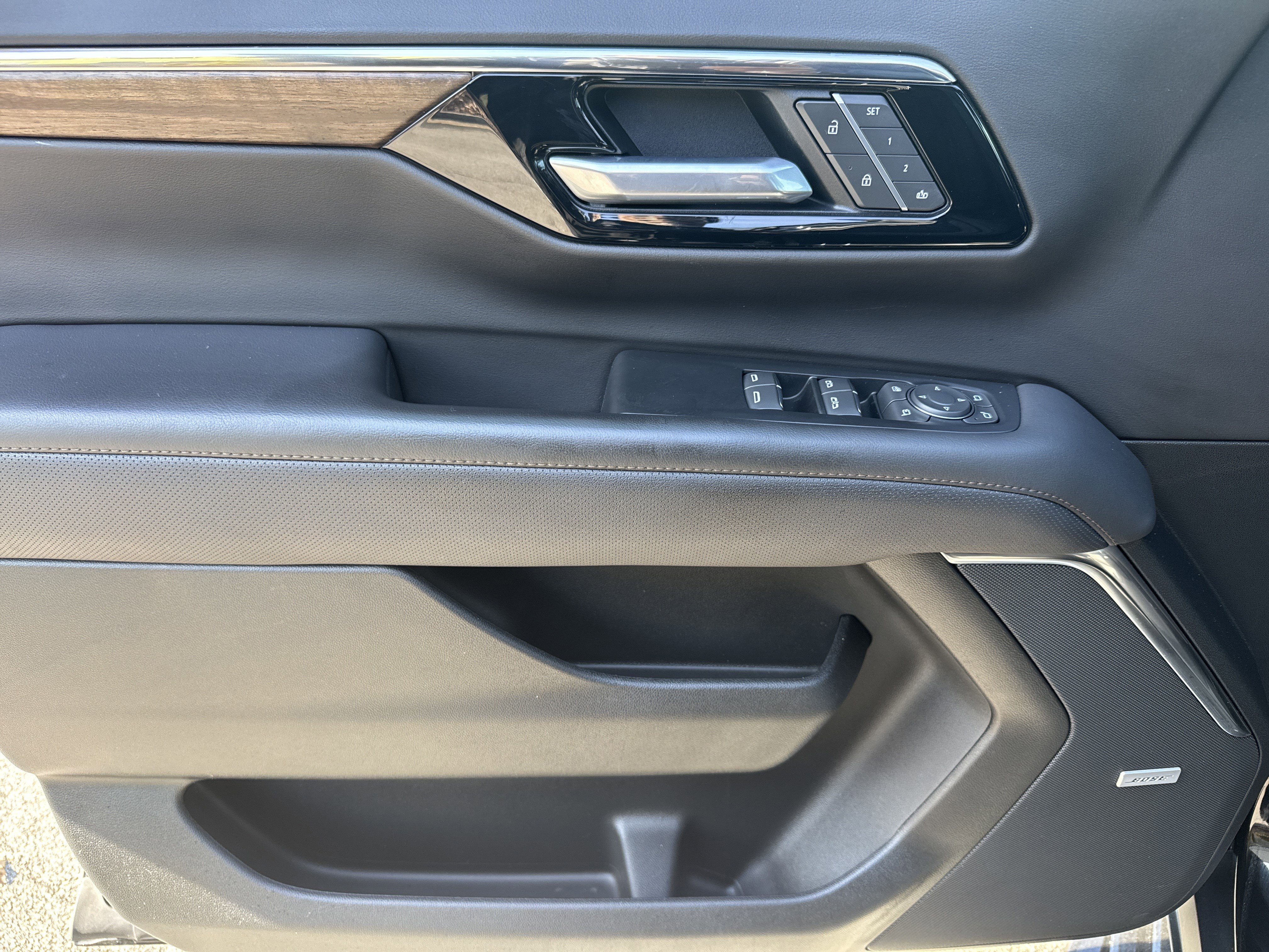 2025 Chevrolet Suburban High Country