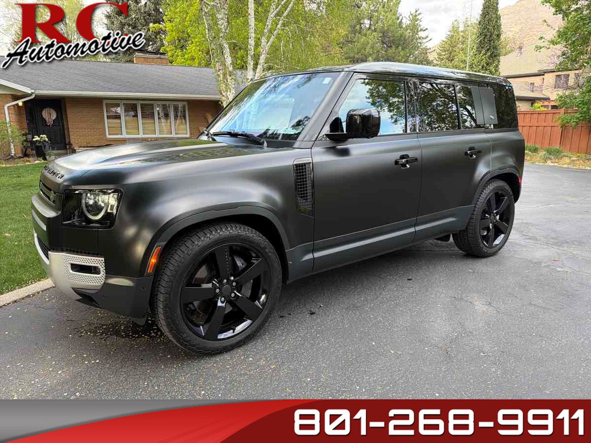 2024 Land Rover Defender 110 SE