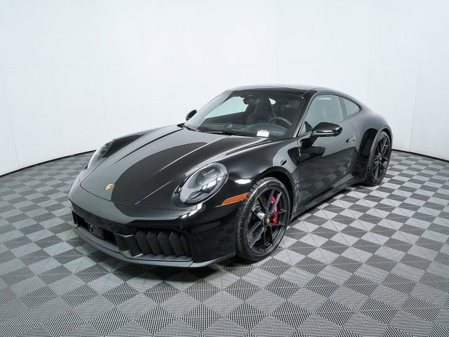 2026 Porsche 911 Carrera 4 GTS
