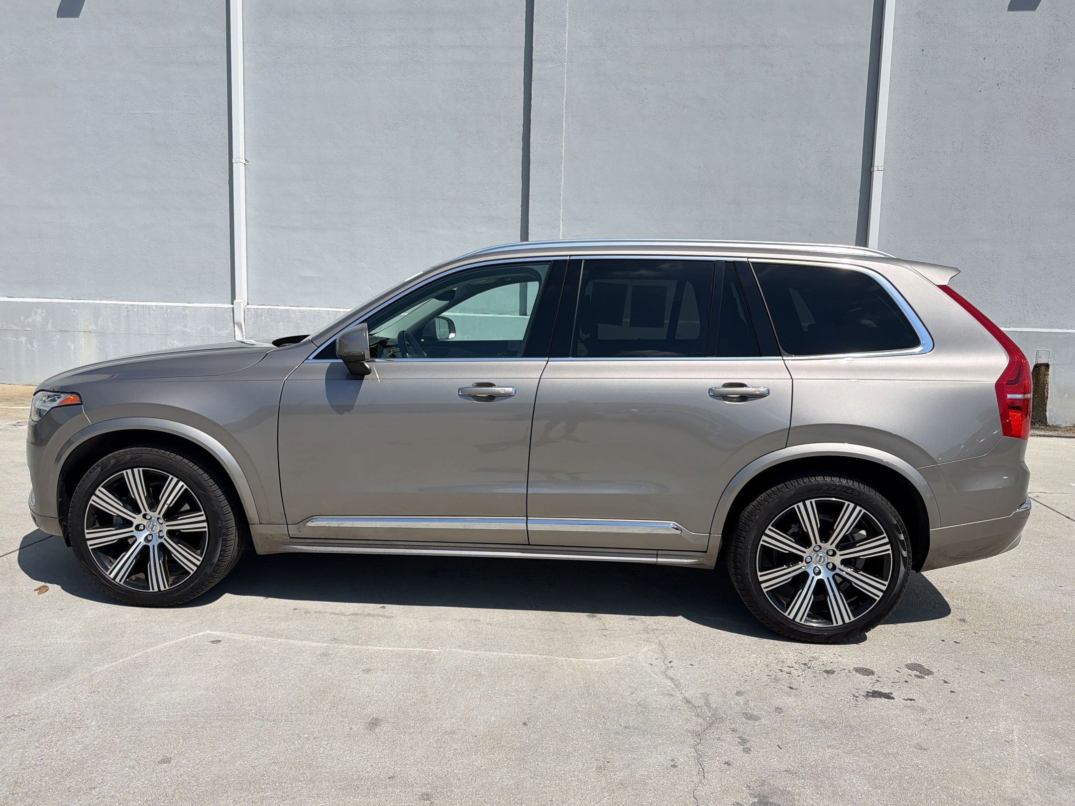 2022 Volvo Xc90 T6 Inscription