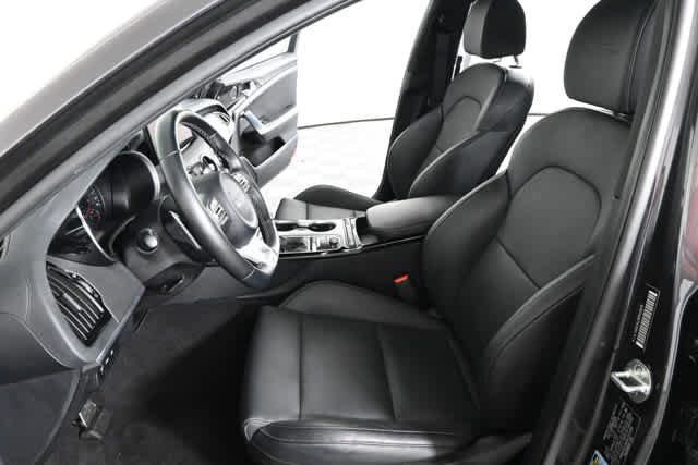 2023 Kia Stinger GT-Line