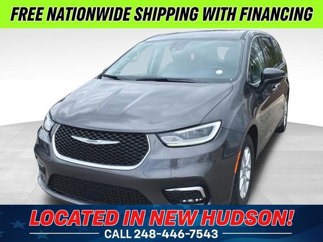 Used 2023 Chrysler Pacifica Touring-L