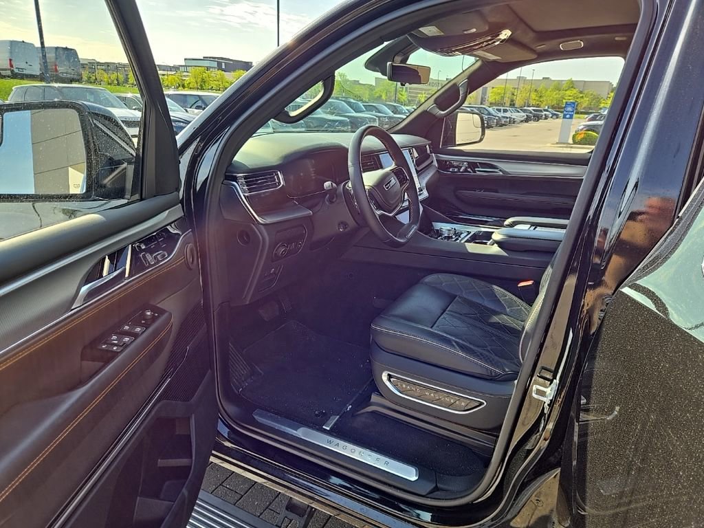 2023 Jeep Grand Wagoneer Series III