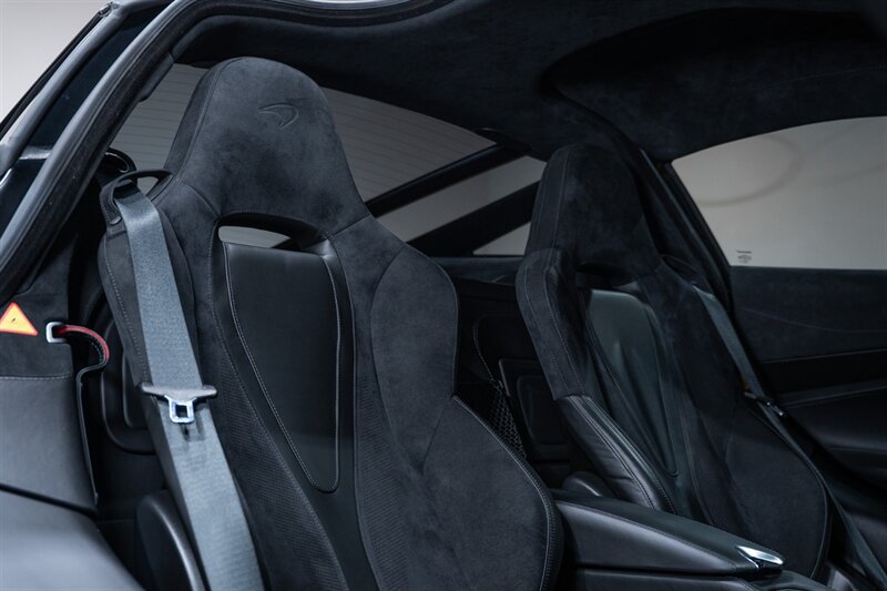 Used 2018 McLaren 720S Performance photo 50