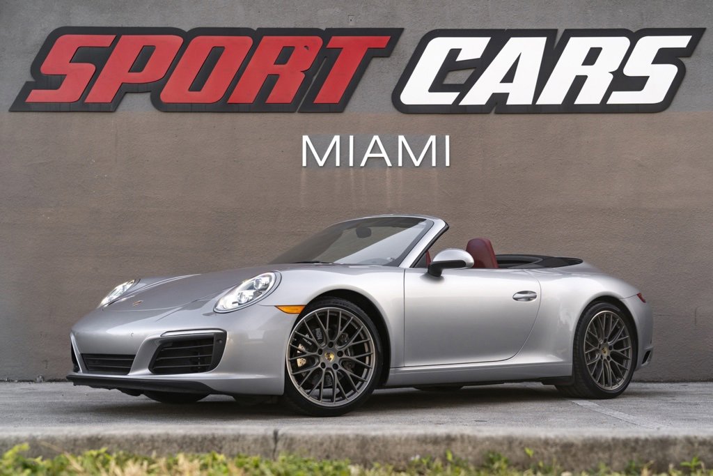 2019 Porsche 911 Carrera