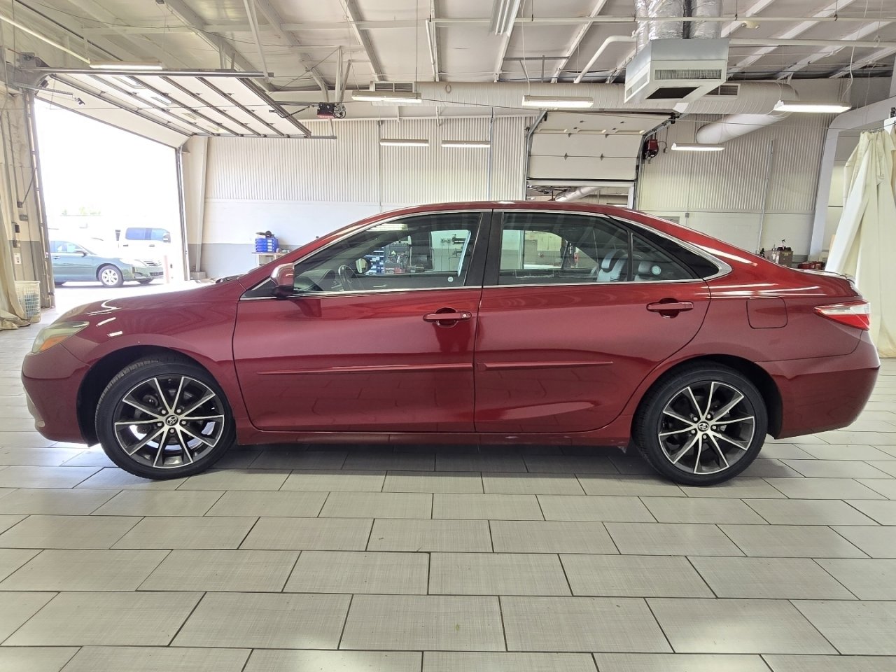 2017 Toyota Camry XSE