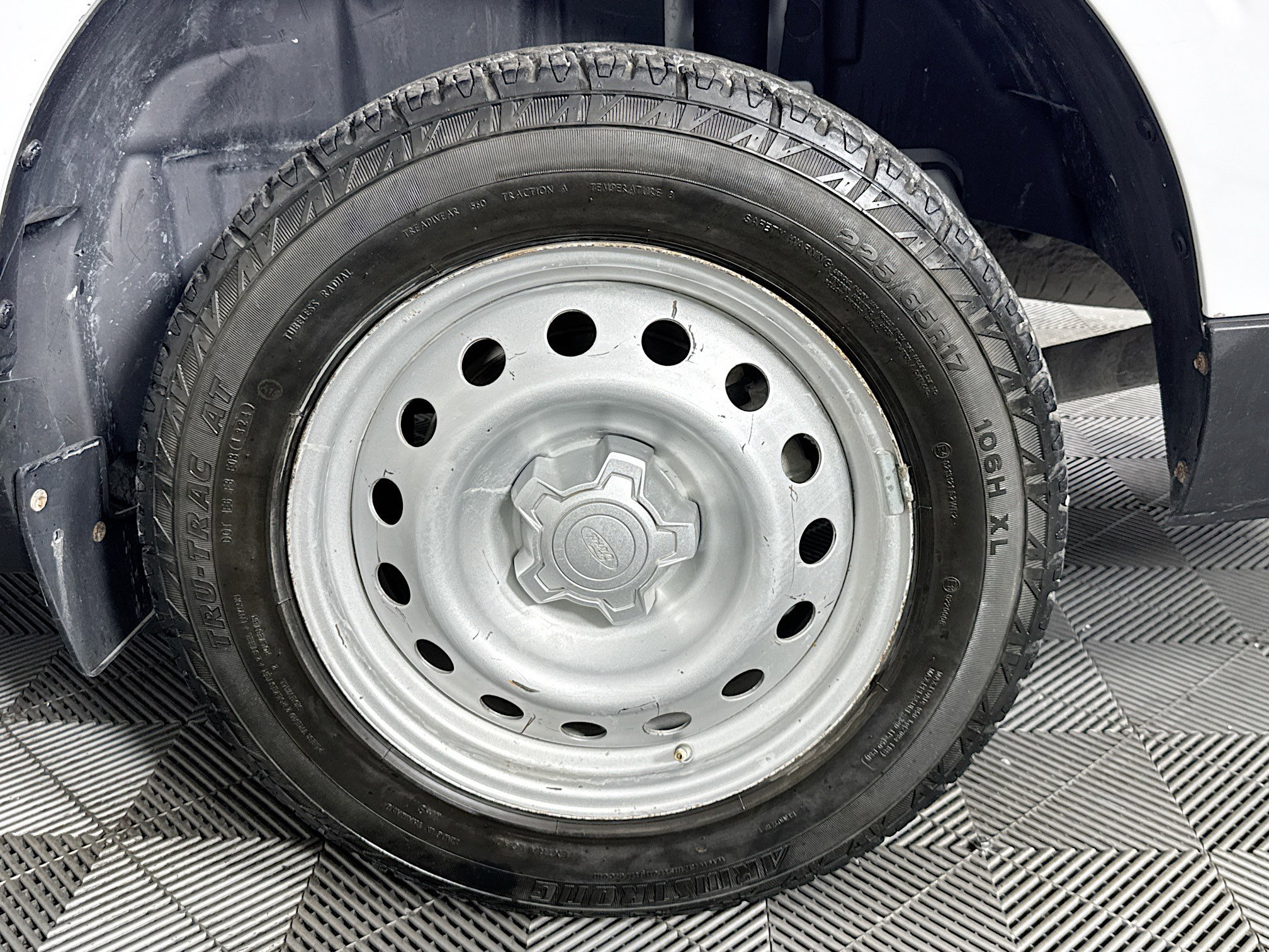 2023 Ford Maverick XL