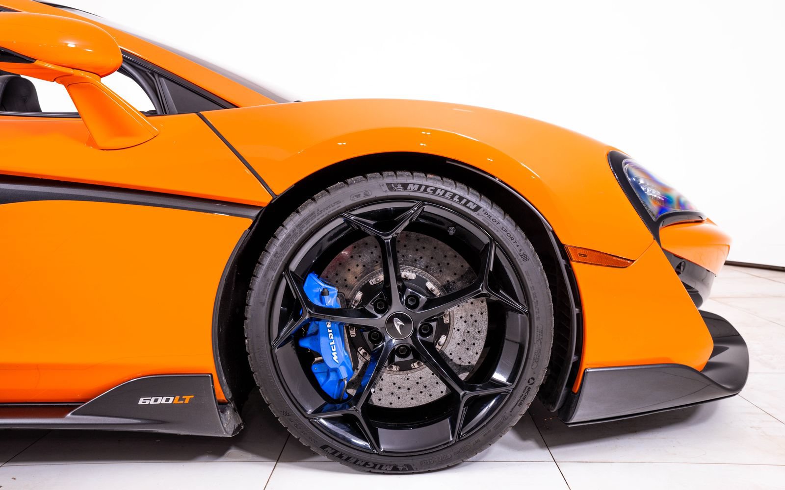 Used 2020 McLaren 600LT Spider photo 21