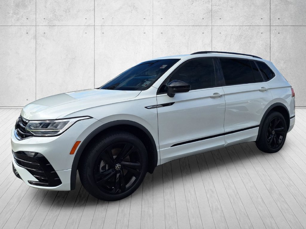 Used 2023 Volkswagen Tiguan SE R-Line