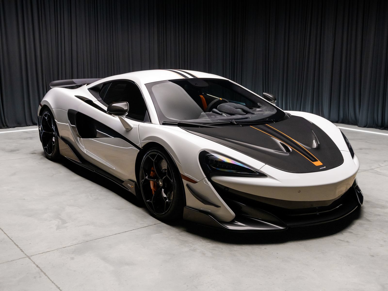 Used 2019 McLaren 600LT photo 10