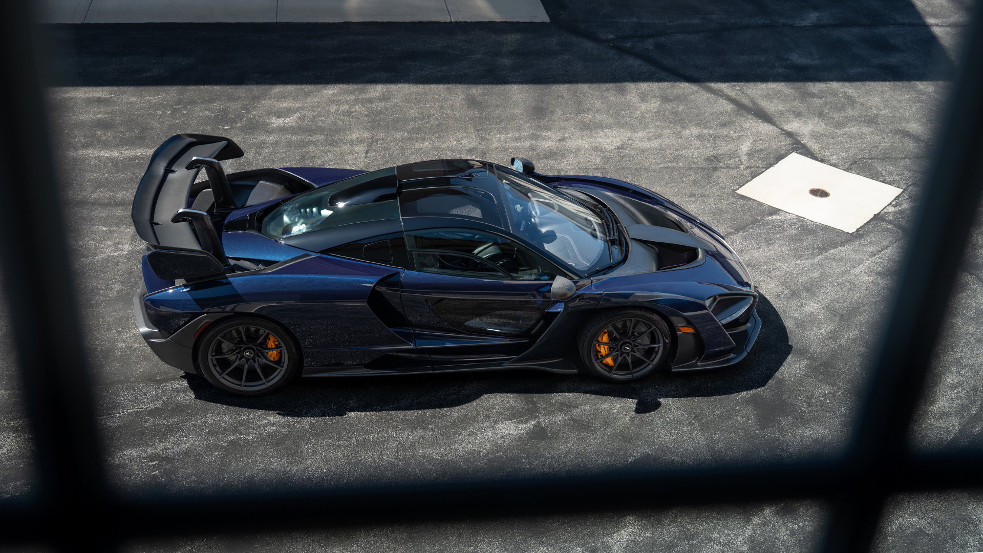 Used 2019 McLaren Senna photo 33